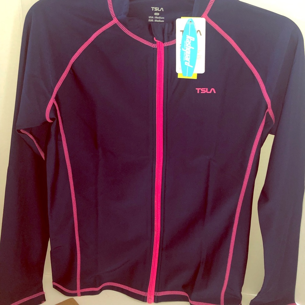 Tesla Gear Rash guard Medium NWT